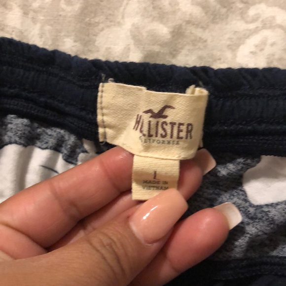 Top - Picture 2 of 2